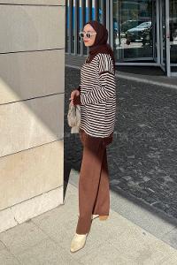 Lamelif Çizgili Balıkçı Yaka Triko Takım Acı Kahve