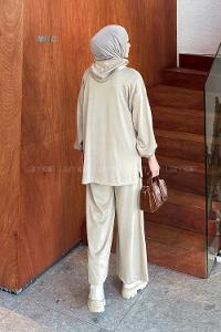 Lamelif Arma Detaylı İkili Takım Bej