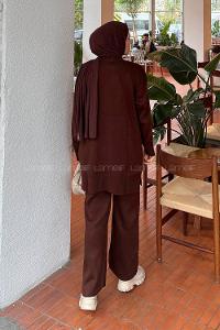 Bitter Brown Crew Neck Long Arm Knitwear Regular Trousers Comfortable Suit