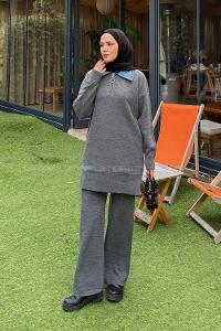 Lamelif Garnili Yaka Triko Takım Füme