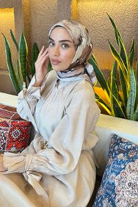 Lamelif Çiçek Desen Bambu Eşarp Camel