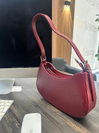 Kadın Kemer Aksesuarlı Baget Omuz Çantası 