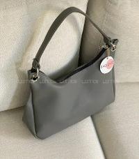 Lamelif Halka Detaylı Yumuşak Deri Ayarlanabilir Omuz Askılı Salaş Kadın Çanta