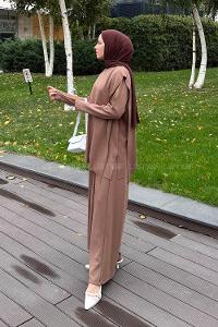 Lamelif Pelerinli Tesettür Takım Soft Kahve