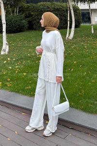 Lamelif Düğmeli İkili Takım Beyaz