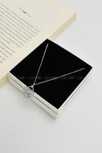 Lamelif Gümüş Kristal Taşlı Zirkon Tasarım Kolye