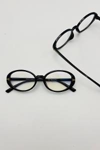 Lamelif Pinto Siyah Çerçeve Şeffaf İmaj Gözlük