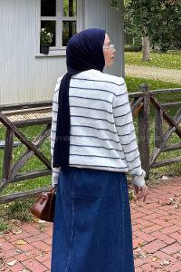 Lamelif Çizgi Detaylı Hırka Beyaz-Mavi