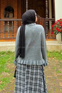 Lamelif Fırfır Detaylı Hırka Gri