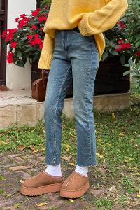 Lamelif Kesik Paça Fit Jean Mavi Yıkama