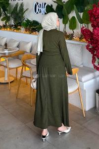 Lamelif Broş Detaylı Etekli Takım Haki