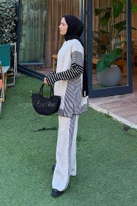 Lamelif Yan Çizgili Panço Tesettür Takım Bej