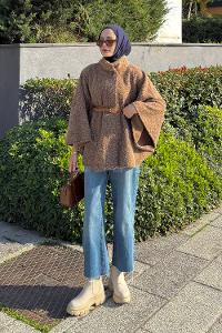 Lamelif Hakim Yaka Kemer Detaylı Kaşe Panço Kahve