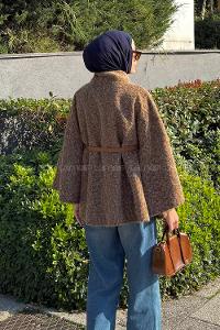 Lamelif Hakim Yaka Kemer Detaylı Kaşe Panço Kahve