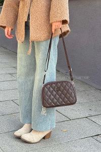 Kapitone Fermuarlı Mıknatıs Kapak Bölmeli Çok Gözlü Günlük Kadın Omuz Çantası