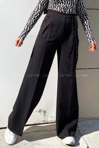 Lamelif İp Detaylı Pantolon Siyah