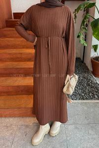 Lamelif Dikiş Detaylı Tesettür Elbise Acı Kahve