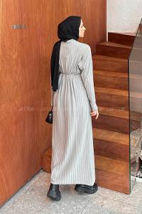 Lamelif Dikiş Detaylı Tesettür Elbise Gri