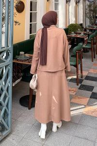 Lamelif Düğme Detaylı Etekli Takım Kahverengi