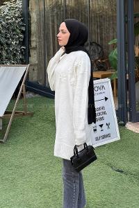 Lamelif Çiçek Detaylı Triko Kazak Natural