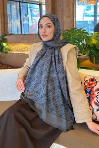 Lamelif Guess Desen Kaşmir Çift Taraflı Şal Siyah Füme