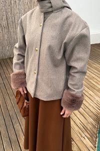 Lamelif Kol Kürk Detaylı Kaban Vizonrengi