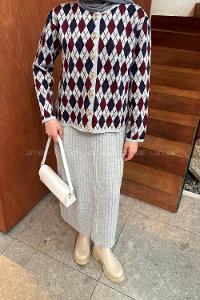 Lamelif Baklava Desen Etekli Triko Takım Gri-Bordo