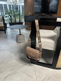 Lamelif Çok Bölmeli Kadın Çapraz Çanta Soft Kahve