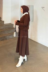 Lamelif Beyaz Yaka Triko Takım Acı Kahve