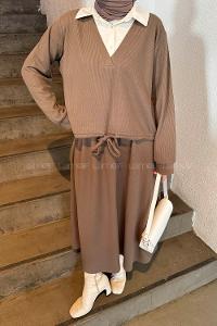 Lamelif Beyaz Yaka Triko Takım Vizonrengi