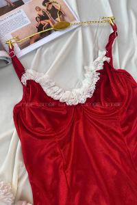 Lamelif Kadife Dantelli Gecelik 