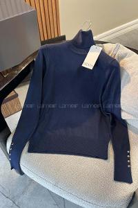 Navy Blue Crew Neck Knitwear