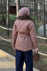 Lamelif Kürk Yaka Bağlama Detaylı Mont Kahve