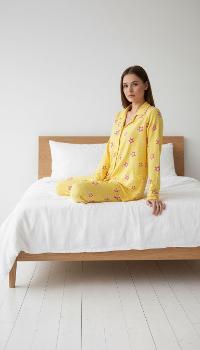 Lamelif Yıldız Desenli Pijama Takımı