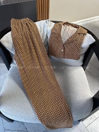 Lamelif Açık Kahve Puantiyeli Düğmeli Süet Kadın Pijama Seti