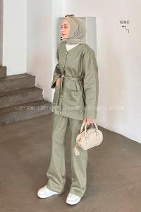 Lamelif Kuşaklı Gabardin Takım Koyu Yeşil