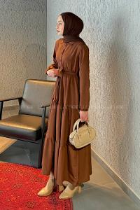 Lamelif Yarım Düğme Detaylı Terikoton Elbise Çikolata Kahve