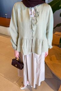 Lamelif V Yaka Kolları Lastikli Müslin Tesettür Gömlek Çağla Yeşili