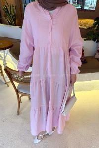 Lamelif Ön Yarım Düğme Detaylı Müslin Kumaş Tesettür Elbise Pembe