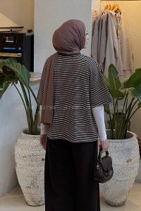Lamelif Çizgili T-shirt Acı Kahve