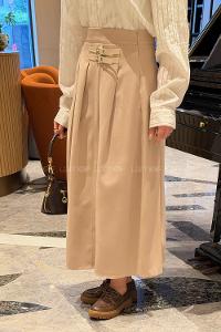 Lamelif Kemer Detaylı Yırtmaçlı Etek Bej