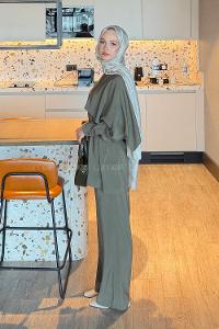 Lamelif Modal Pelerinli Takım Haki