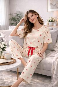 Lamelif Kadın Milan Kumaş  Çilek  Desenli Pijama Takımı