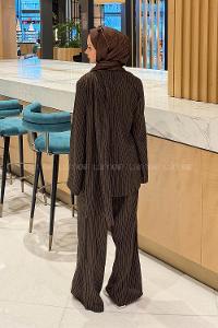 Lamelif Şal Detaylı Çizgili Takım Koyu Kahverengi