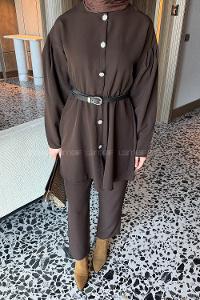 Lamelif Taş Düğme Detaylı Kemerli Takım Acı Kahve