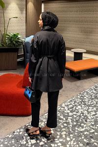 Lamelif Taş Düğme Detaylı Kemerli Takım Siyah