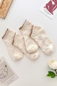 Lamelif Kabartmalı  Sevimli Çorap