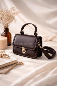 Lamelif Velza Kilit Toka Detaylı Şık Çanta Acı Kahve