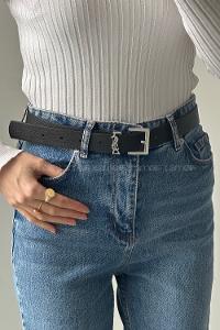 Black Buckle Skin Belt