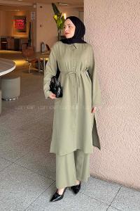 Lamelif Omuz Büzgülü Tesettür Takım Asker Yeşili